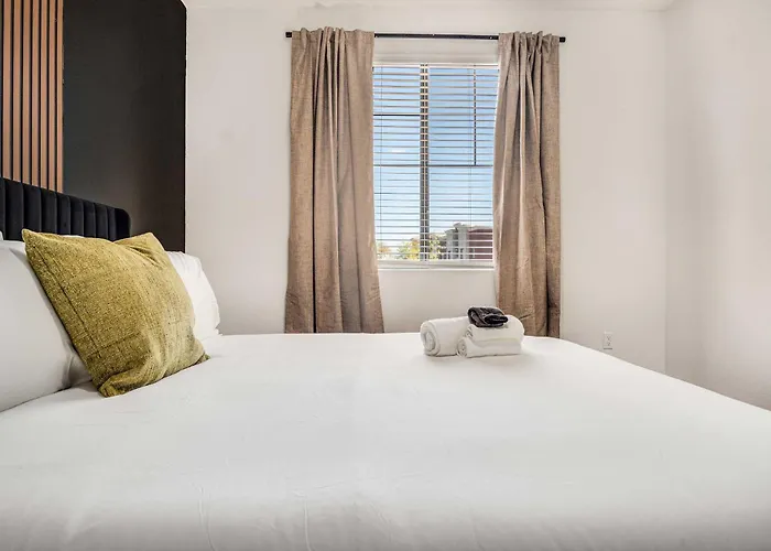 Boulevard Luxe 2br By The Stadium Pool Parking Gym 10 *
